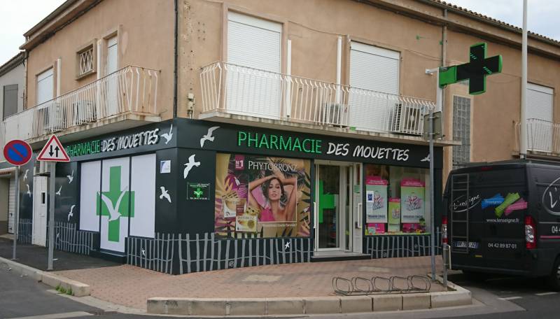 habillage de façade pharmacie chateauneuf les martigues