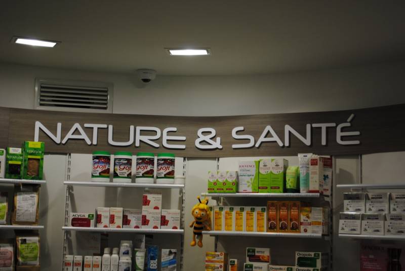 signalétique pharmacie marseille