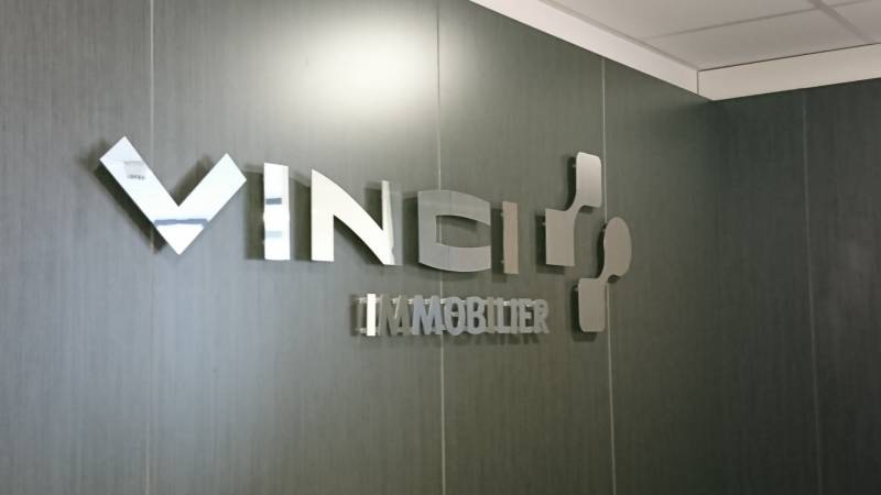 lettrage pour signalétique enseigne cabries