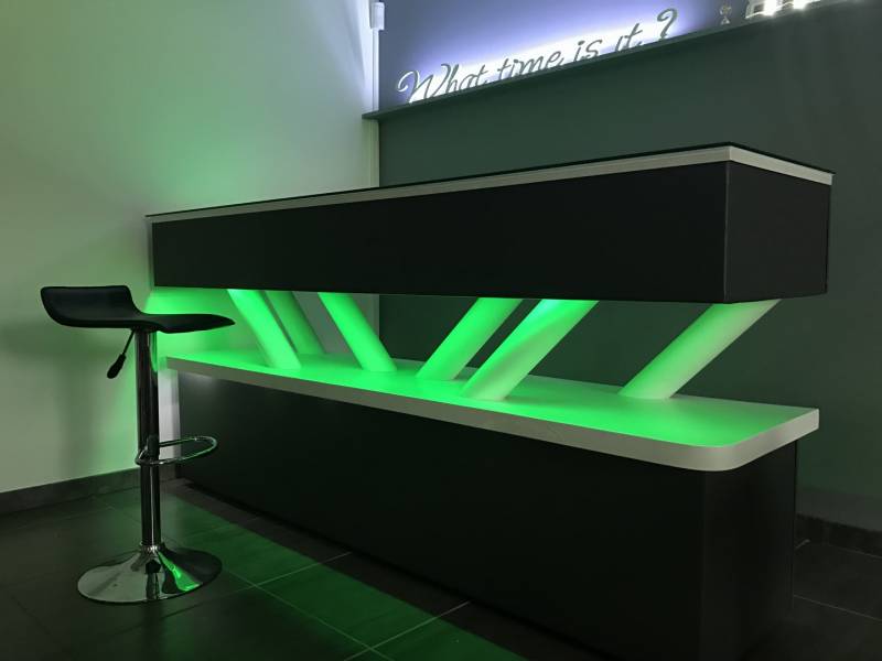 comptoir de bar sur mesure lumineux aix en provence