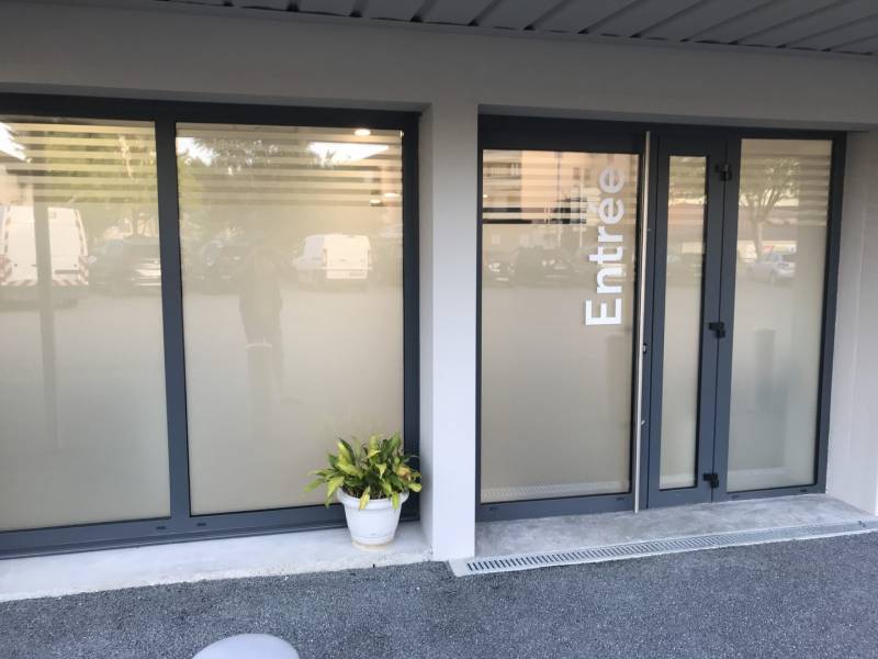 habillag de façade magasin plan de campagne