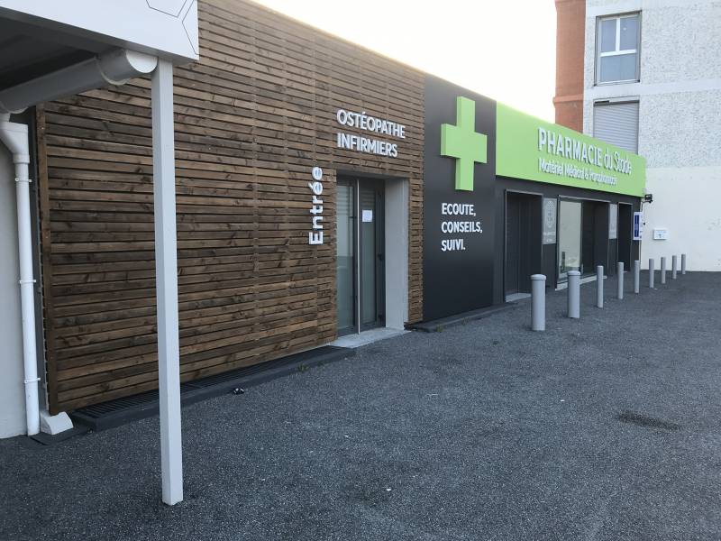 habillage de façade en lames de bois languedoc