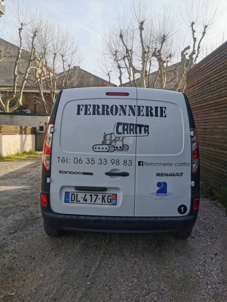 marquage de voiture professionnel nimes