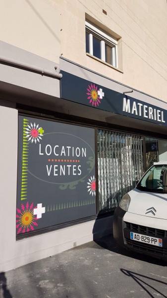 panneau publicitaire lumineux pharmacie aubagne