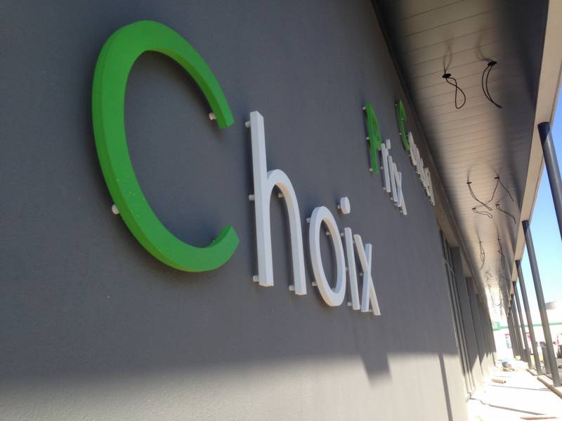 enseigne lumineuse pharmacie aubagne