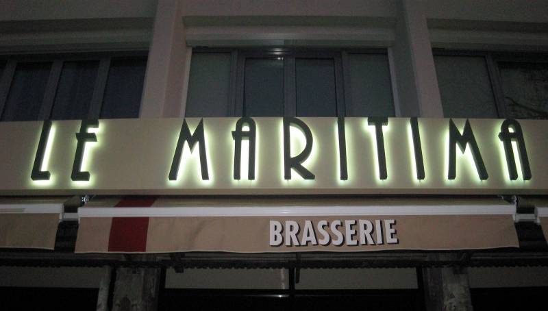 enseigne en lettres reliefs pour brasserie à Martigues