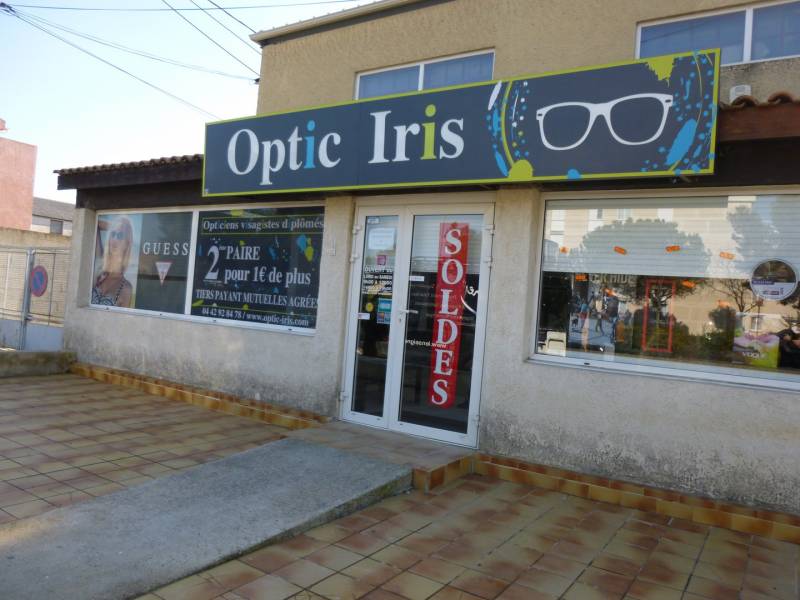 enseigne panneau de magasin vitrolles