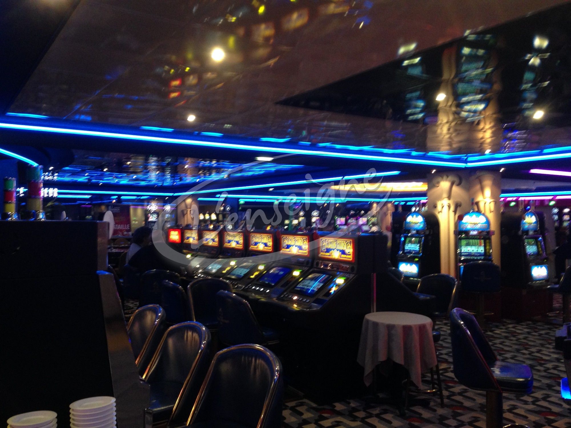 plafond lumineux à Nice