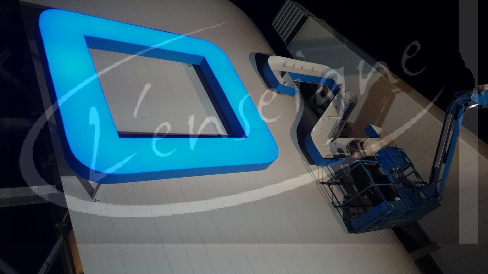 pose d'enseigne marseille