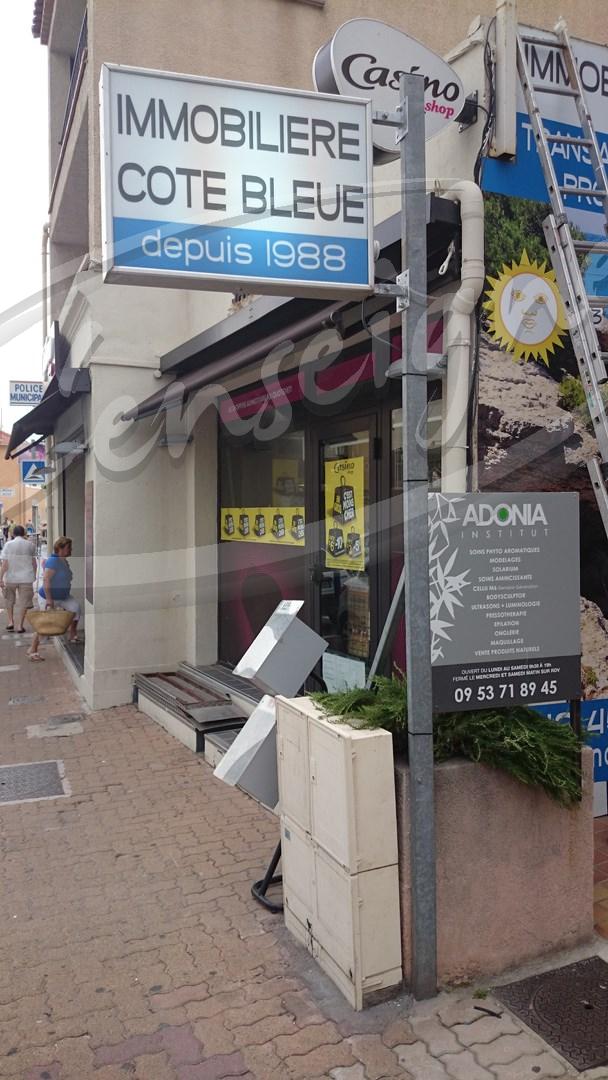 caisson drapeaux pas cher marseille