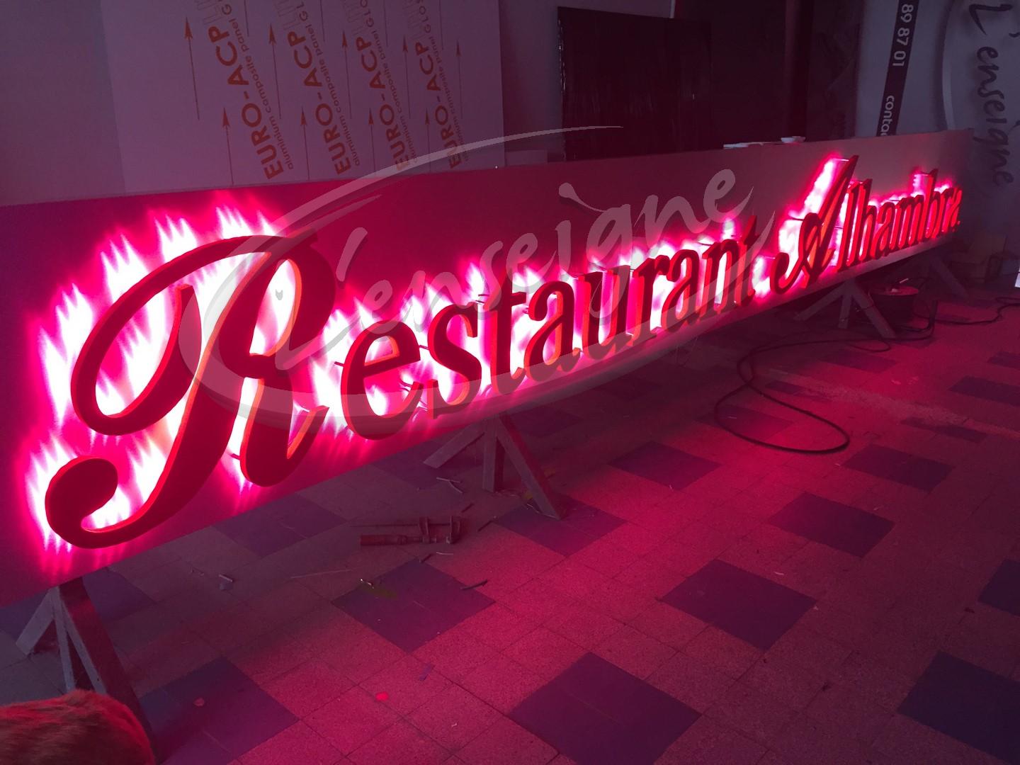 panneau commerciale à marseille