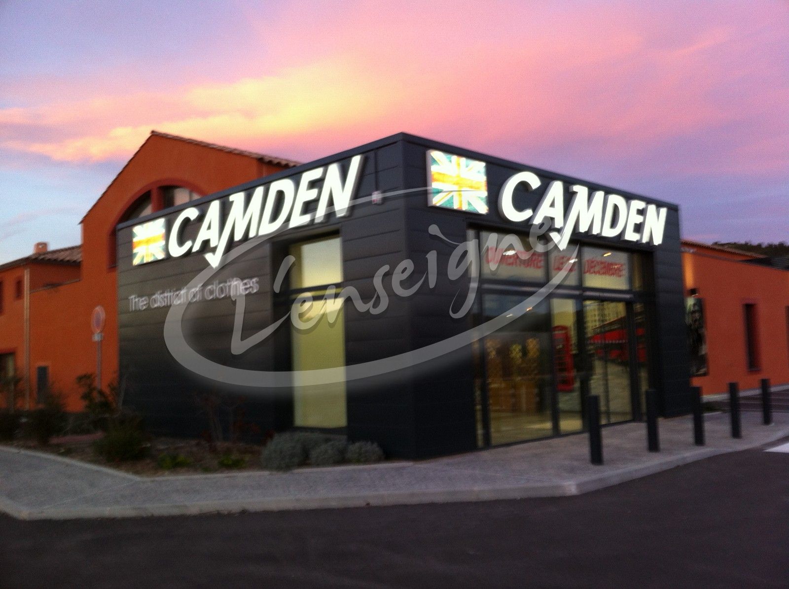 enseigne publicitaire pour société dans le 13