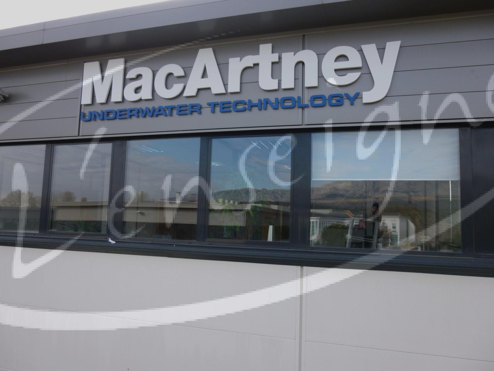 lettres reliefs pour enseigne de magasin à aix en provence