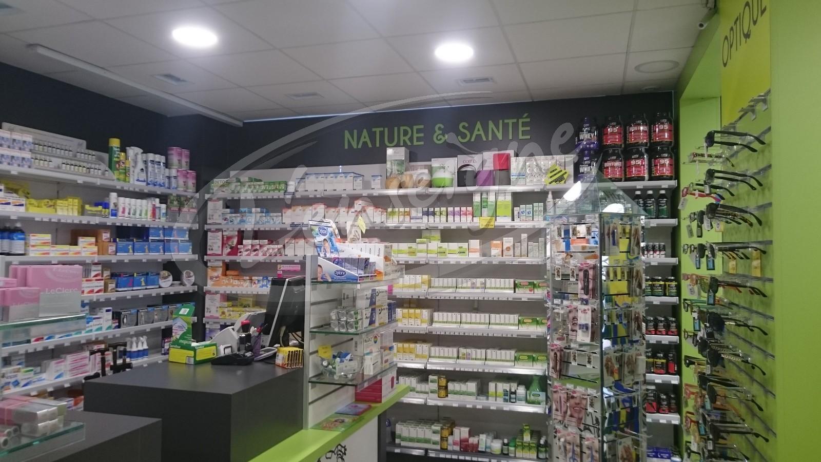 Installation de lettres décoratives commerce Nice