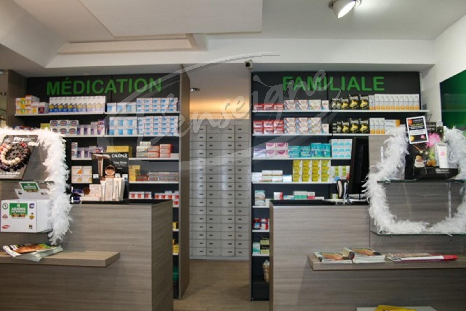 Lettres reliefs pharmacie bouches du rhone