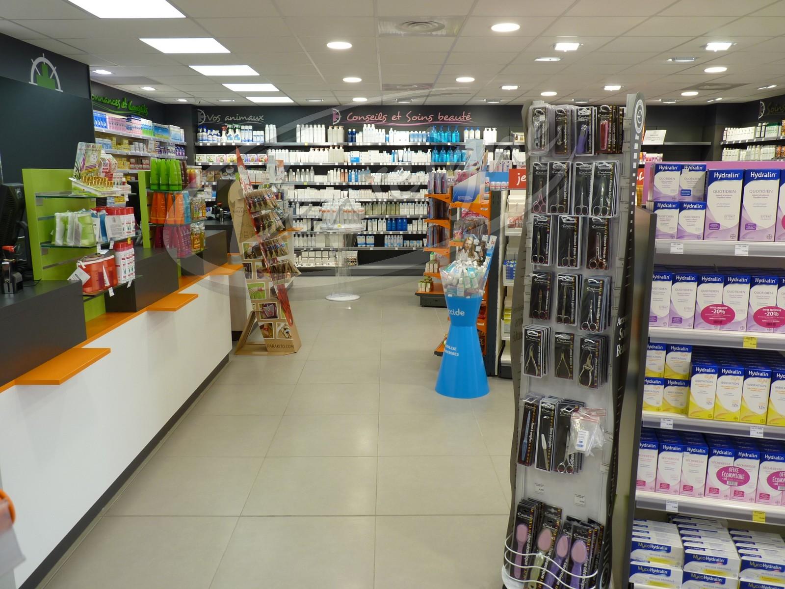 gondole de pharmacie istres