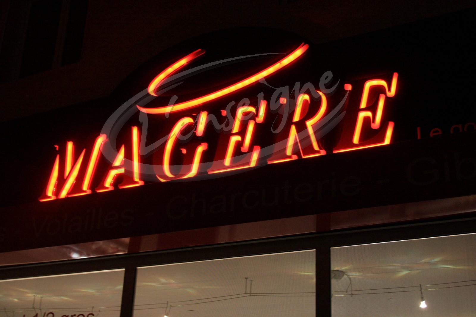 enseigne de commerce miramas