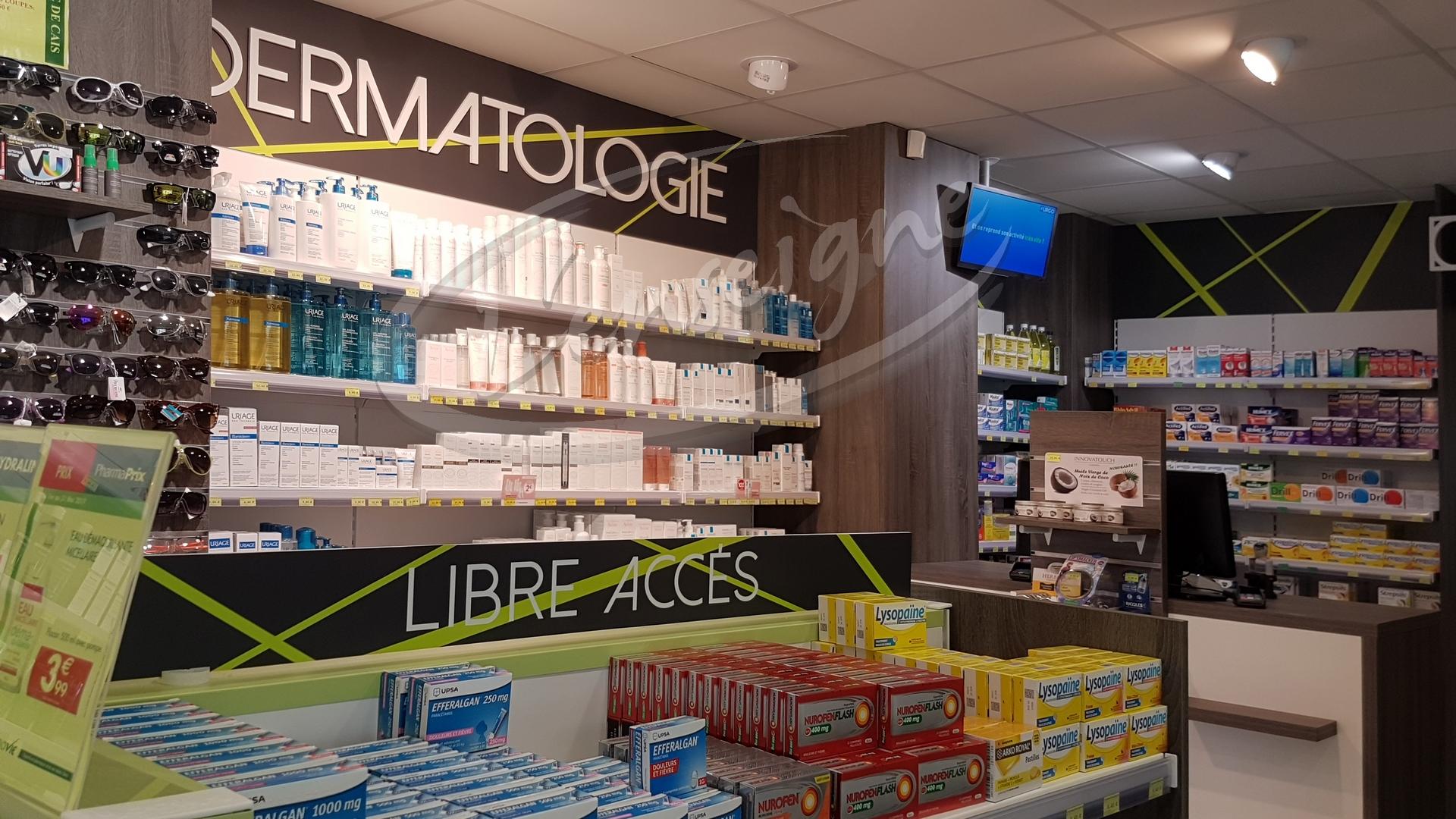 Lettres reliefs pharmacie à Aix en Provence