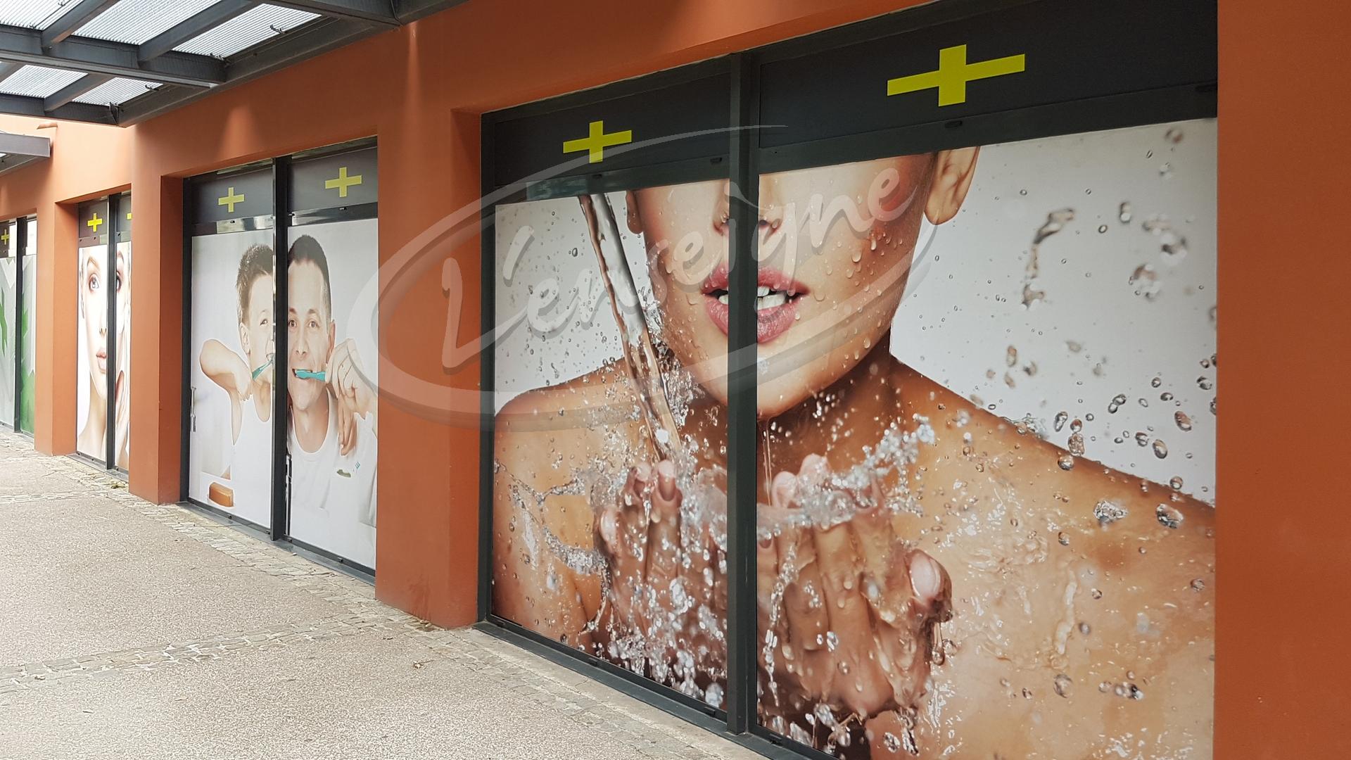 Adhésifs numérique à Fréjus