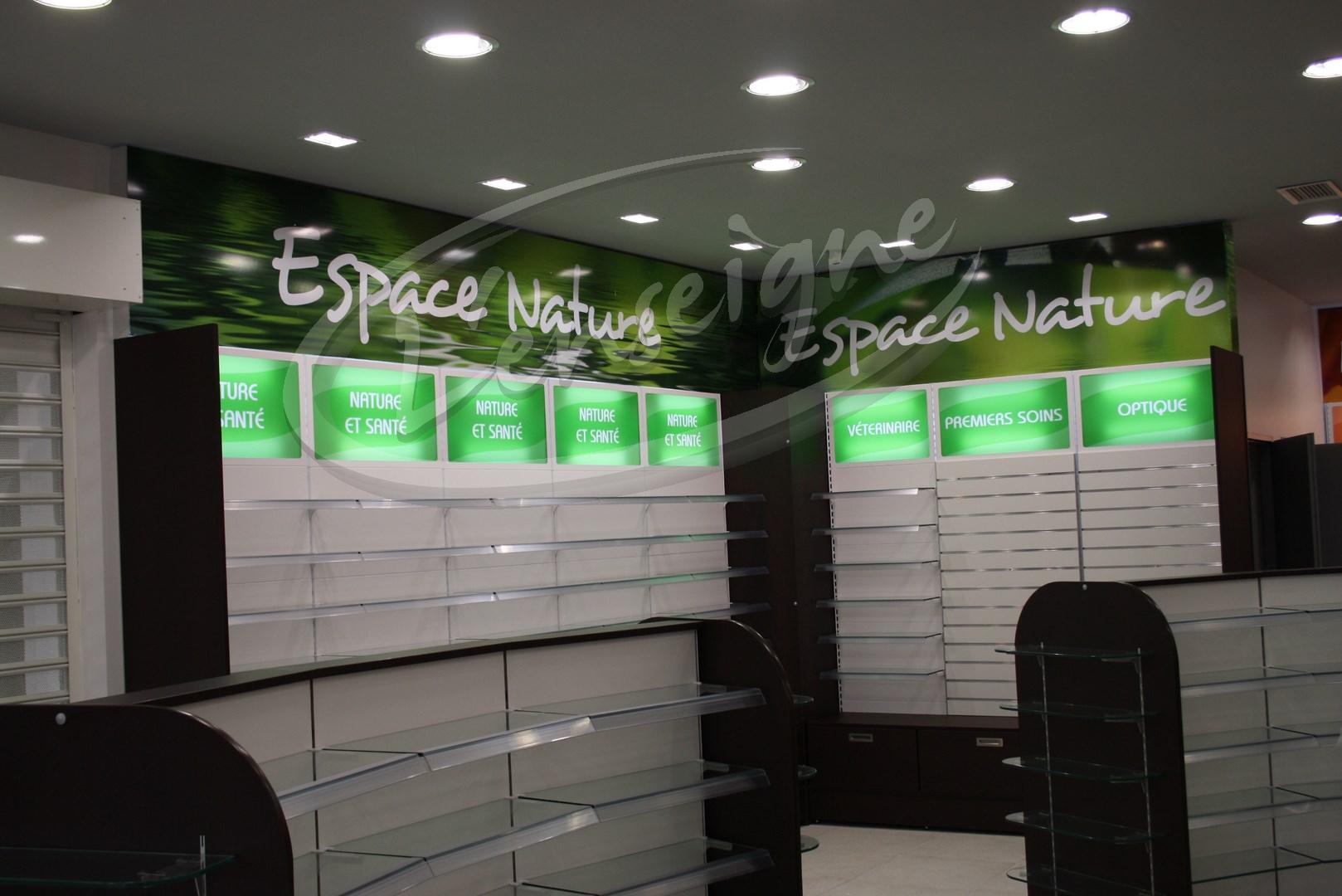 décoration intérieur pharamcie sisteron