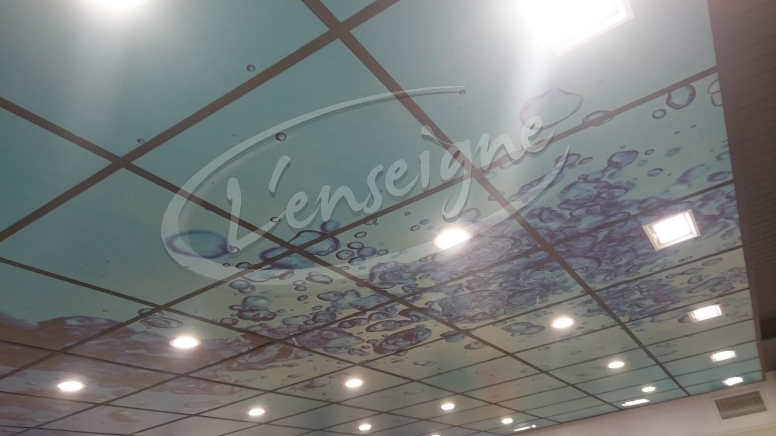 Décoration adhésive faux plafond Pharmacie Saint Grimaud