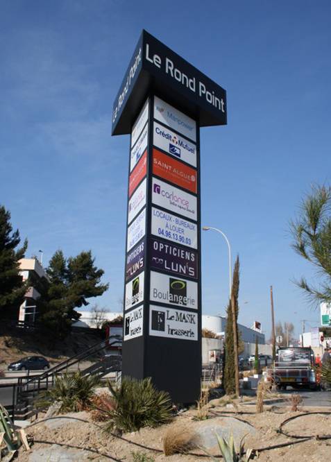 totem signalétique lumineux Marseille